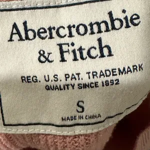 Abercrombie cold shoulder knit sweater top thumbnail 6