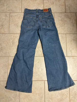 Levi “Ribcage Bell” Jeans thumbnail 5
