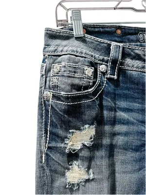 Miss Me Y2K Rhinestone Embroidered Bling Cuffed Capri Pants Size 28 Denim Jeans thumbnail 5