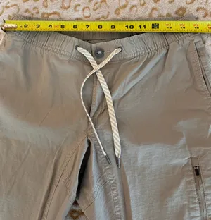 Vuori Men's Ripstop Pants Khaki Size: M thumbnail 7