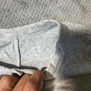 Aerie Women’s XS Gray Ribbed Long Sleeve Henley Snap Button Curved Hem Top #1800 thumbnail 4