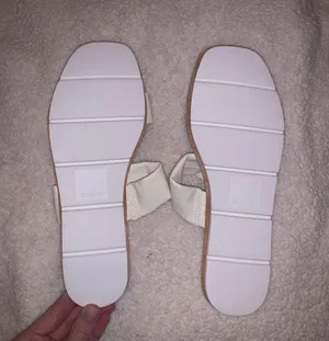 DV by Dolce Vita Sandals thumbnail 3