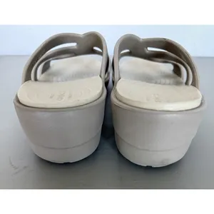 Crocs Sanrah Strappy Wedge Slide Sandals Womens Size 9‎ Taupe Comfort Casual thumbnail 7