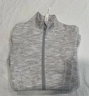 Lululemon gray define jacket size 2 *has logo* thumbnail 1