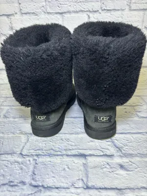 UGG Boots Womens 9.5 Classic Tall Shearling Winter Black Suede Leather Fur thumbnail 8