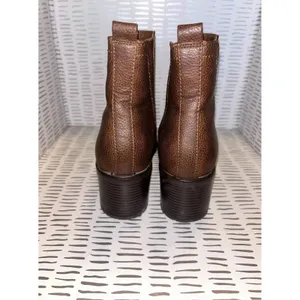 MIA Jody Avya Brown Pebble Grain Chelsea Lug Sole Block‎ Heel Boots 10 Platform thumbnail 3