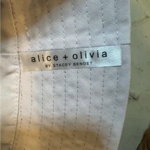 ALICE &‎ OLIVIA Reversible Bucket Hat thumbnail 4