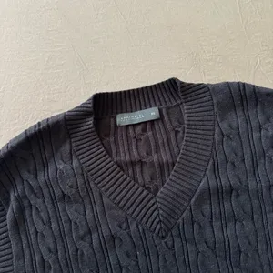 Apparalel cable knit sweater vest thumbnail 3