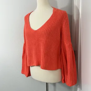 Free People XS Orange Damsel Cropped Bell Sleeve V-Neck Sweater thumbnail 11