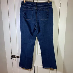 LL Bean Classic Fit Blue Jeans Womens 14 Regular‎ Dark Wash Stretch Denim 286351 thumbnail 2
