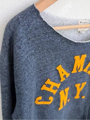 Champion off-the-shoulder sweatshirt thumbnail 6