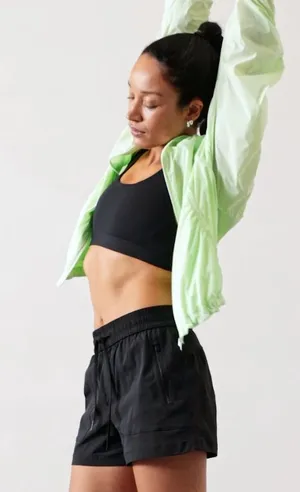 Athleta M Trekkie North Mid Rise 3 1/2" Shorts Black Medium thumbnail 1