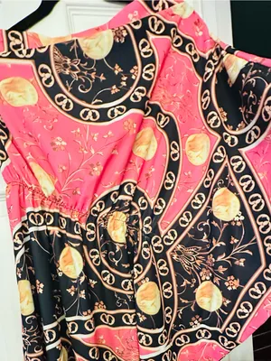 One shoulder Bold Pink & Black Printed Maxi Dress thumbnail 2