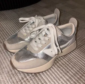 DV by Dolce Vita Metallic Sneakers Silver thumbnail 1