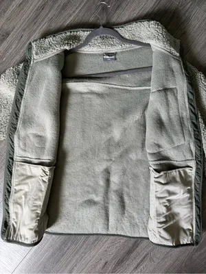 32 Degrees Sherpa-Lined Jacket in Olive and Taupe thumbnail 8
