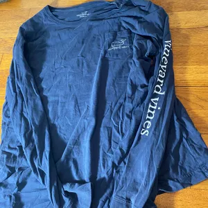 Vineyard vines t shirt thumbnail 1