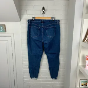 J Brand Alana High Rise Cropped Distressed Skinny Jeans Size 34 thumbnail 12