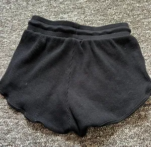 YoungLA Shorts Black thumbnail 2