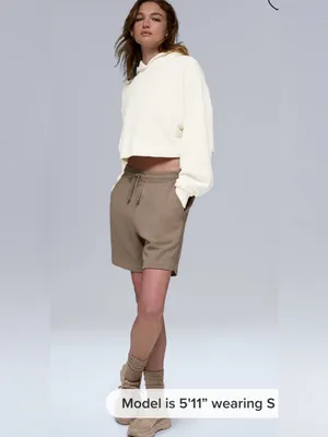 Alo NWT Bae Hoodie Ivory Cream Cropped Pullover Sweatshirt Size L thumbnail 3