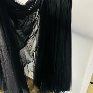 Badgley Mischka Black pleated Tulle Chiffon V-neck Gown size 2 thumbnail 15