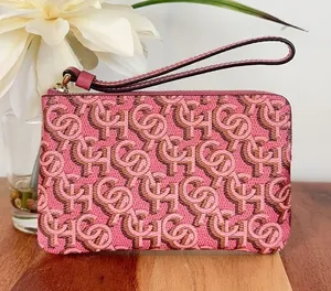 NWT Coach Corner Zip Wristlet‎ thumbnail 1