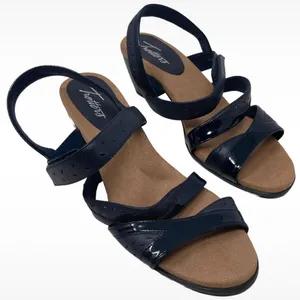 Trotters “Marvie” Navy Blue Leather Heeled Hook & Loop Sandals Women’s 8.5 Wide thumbnail 1