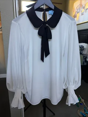 CeCe Black Sleeveless Shell Top thumbnail 3