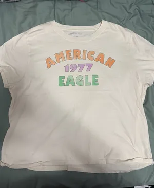 American Eagle Top Crop thumbnail 1