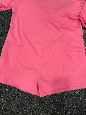 Pink V thumbnail 5