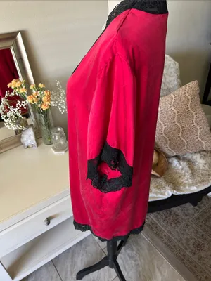 Victoria secret Vtg 80’s red silk blk lace trim short robe OS thumbnail 6