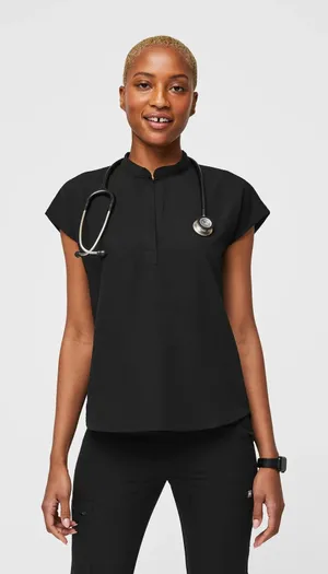 Figs Rafaela Women's Black Oversized Scrub Top Short Sleeve Size XL / WXXSW1003 thumbnail 1