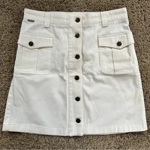 Burberry Cream color button skirt size 6 thumbnail 8