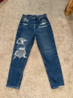 American Eagle Mom Jeans thumbnail 5