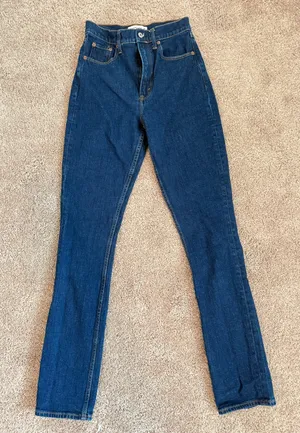 Abercrombie High-Rise Jeans Slim Straight thumbnail 1