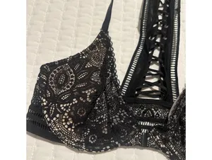 Victoria’s Secret Very Sexy Black Front Close Plunge Bralette XS Extra Small NWT thumbnail 2