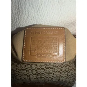 Authentic COACH F10944 Mini Signature Shoulder Bag Beige Brown Canvas Leather thumbnail 5