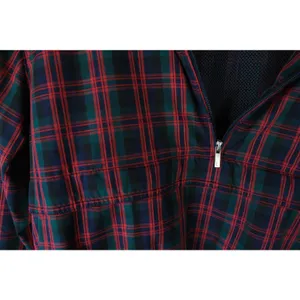 Liz Golf Women's Retro Half Zip Windbreaker Jacket Size Large Plaid Red Green thumbnail 2