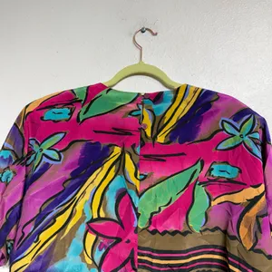 Le Caviar Blue Floral Vintage Blouse Sz L thumbnail 7