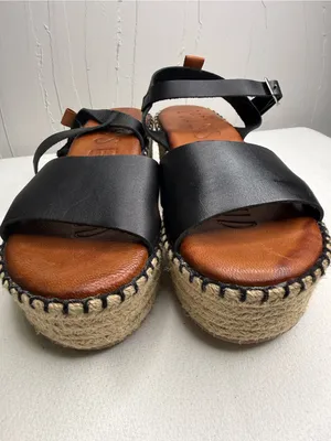 Musse & Cloud Black Leather Strap Sandals thumbnail 6