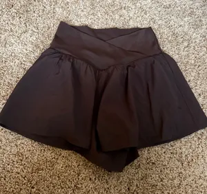 Aerie Shorts Crossover Offline thumbnail 1