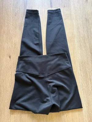 Nike High Waisted Black Leggings thumbnail 4