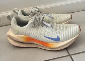 Nike Womens ReactX Infinity Run 4 DR2670-007 White Running Shoes Sneakers Sz 6.5 thumbnail 1