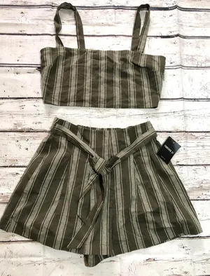 Forever 21 Striped Crop Top & Paper Bag Shorts Set thumbnail 3
