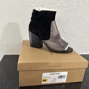 Naked Feet Womens Beta Bootie Leather/Suede Upper Block Heel Peep Toe 8M Black thumbnail 2