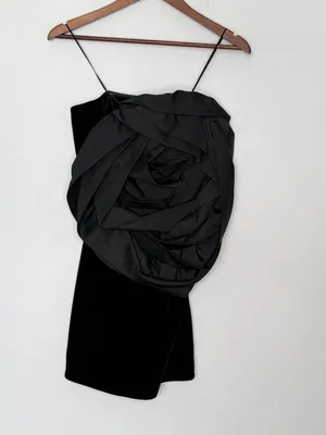 AMUR Rose Baby Doll Dress Black Velvet Rosette Mini Size 4 NWT $478 thumbnail 2