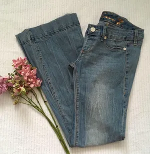 Seven7 Boho Flare Bell Botttom Flare Jeans 28 thumbnail 2