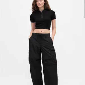 Gap × BÉIS Seamless Crop Polo Shirt thumbnail 2
