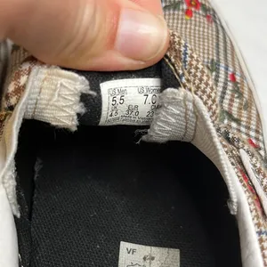 Vans Glen Plaid Slip On Sneakers Embroidered Flowers Sz 7 Skate Boho Floral thumbnail 10