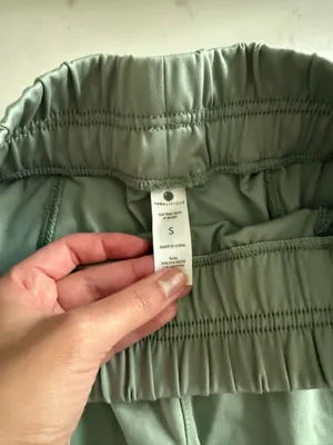 NWT Yogalicious Lux Trail Path Short thumbnail 2