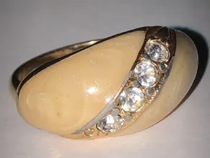 Size 6 Vintage Gold Tone & Shimmer Enamel CZ Rhinestone Dome Fashion Ring thumbnail 1